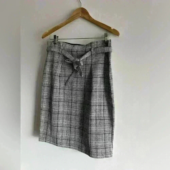 NWT Max Studio Women’s Grey Plaid Belted Skirt Work Office Preppy Prep Medium - Picture 3 of 10